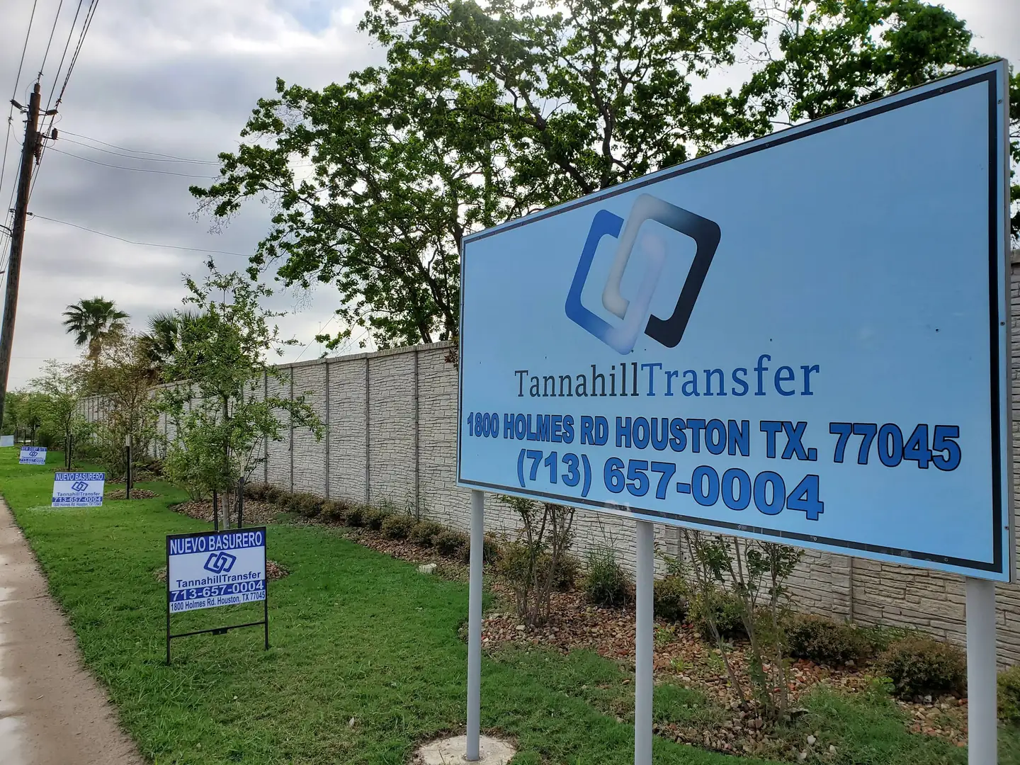 Tannahill Transfer sign at 1800 Holmes Road in Houston
